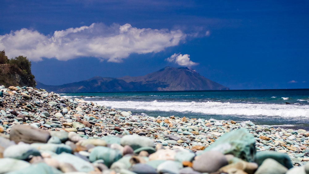 8 Days 7 Nights Flores Komodo Adventure Tours