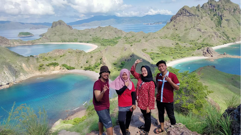 8 Days 7 Nights Flores Komodo Adventure Tours