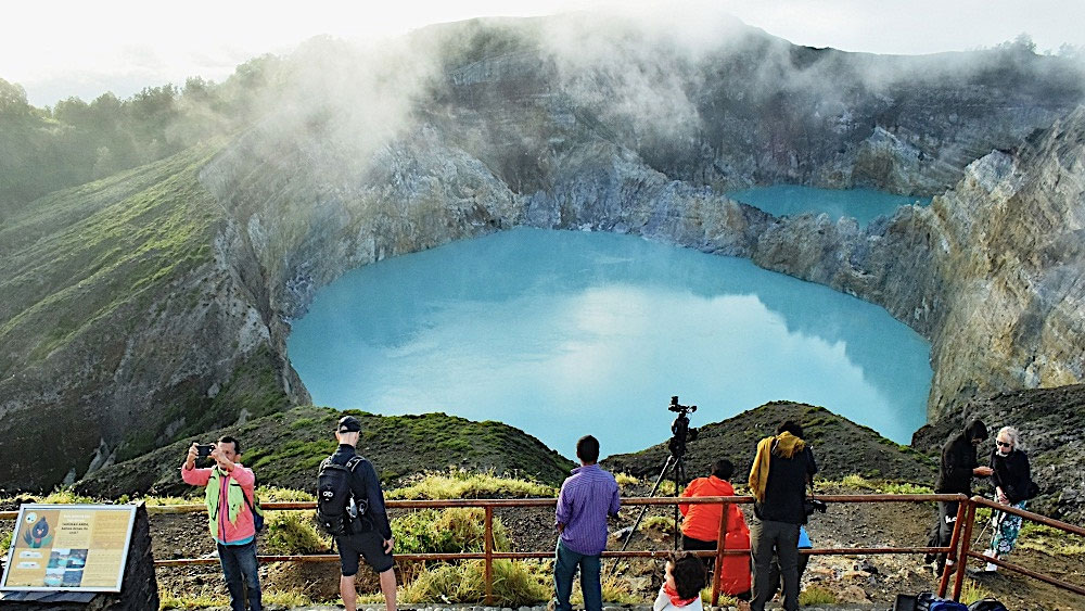 8 Days 7 Nights Flores Komodo Adventure Tours