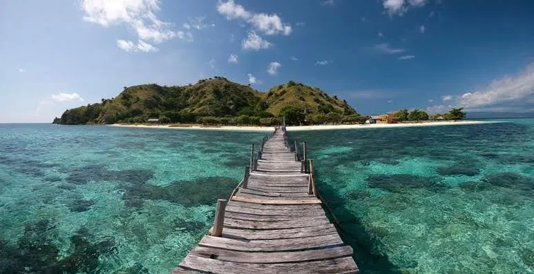 Kanawa island